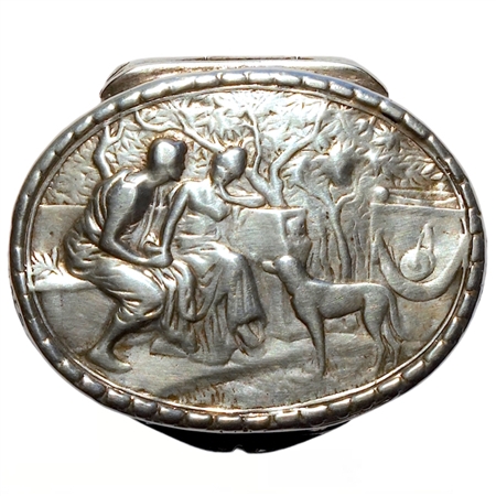 Beautifully-detailed Embossed Sterling Silver Patch Box