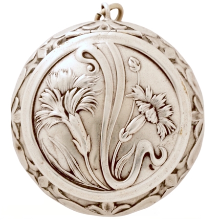 Sterling Silver Art Nouveau Patch Box from 1900 Exquisitely Embossed with 2 Finely-Articulated Carnation Flowers